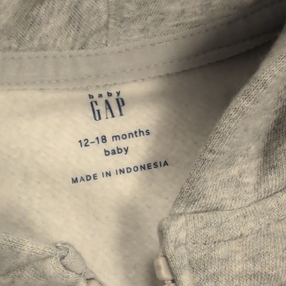 GAP Kids Light Gray Zip-Up Hoodie - Picture 2 of 5